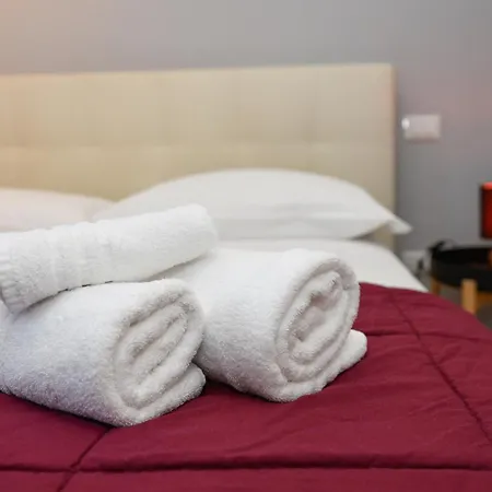 Desenzanoloft Desenzanoloft Official Partner Marriott Homes & - Giovanna House View * Desenzano del Garda