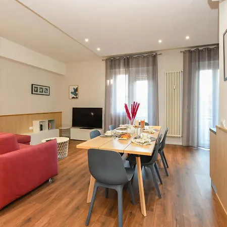 Apartamento Desenzanoloft Desenzanoloft Official Partner Marriott Homes & - Giovanna House View