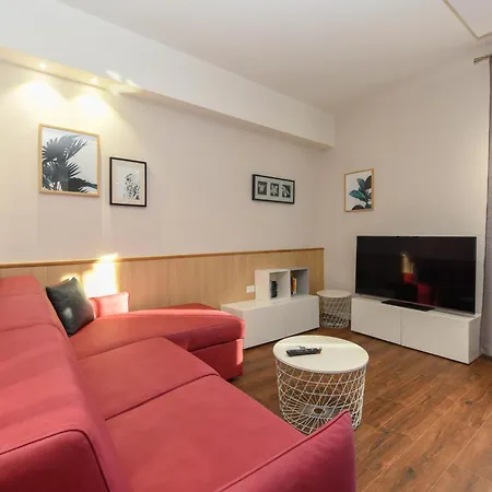 Desenzanoloft Desenzanoloft Official Partner Marriott Homes & - Giovanna House View Desenzano del Garda