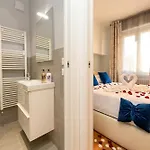 Giovanna House View Desenzanoloft Official Partner Homes & By Marriott Bonvoy شقة *