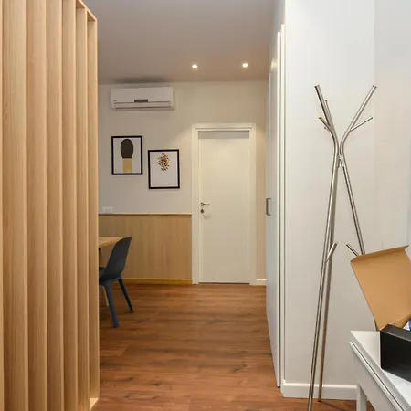 Apartment Desenzanoloft Desenzanoloft Official Partner Marriott Homes & - Giovanna House Lake View Desenzano del Garda