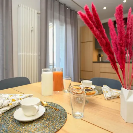 Desenzanoloft Desenzanoloft Official Partner Marriott Homes & - Giovanna House View * 데센자노델가르다