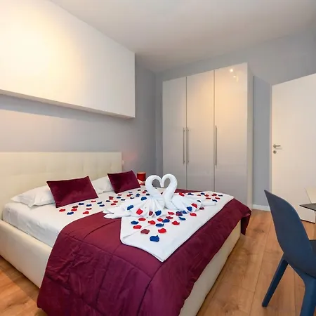 Giovanna House View Desenzanoloft Official Partner Homes & By Marriott Bonvoy Дезенцано-дель-Гарда